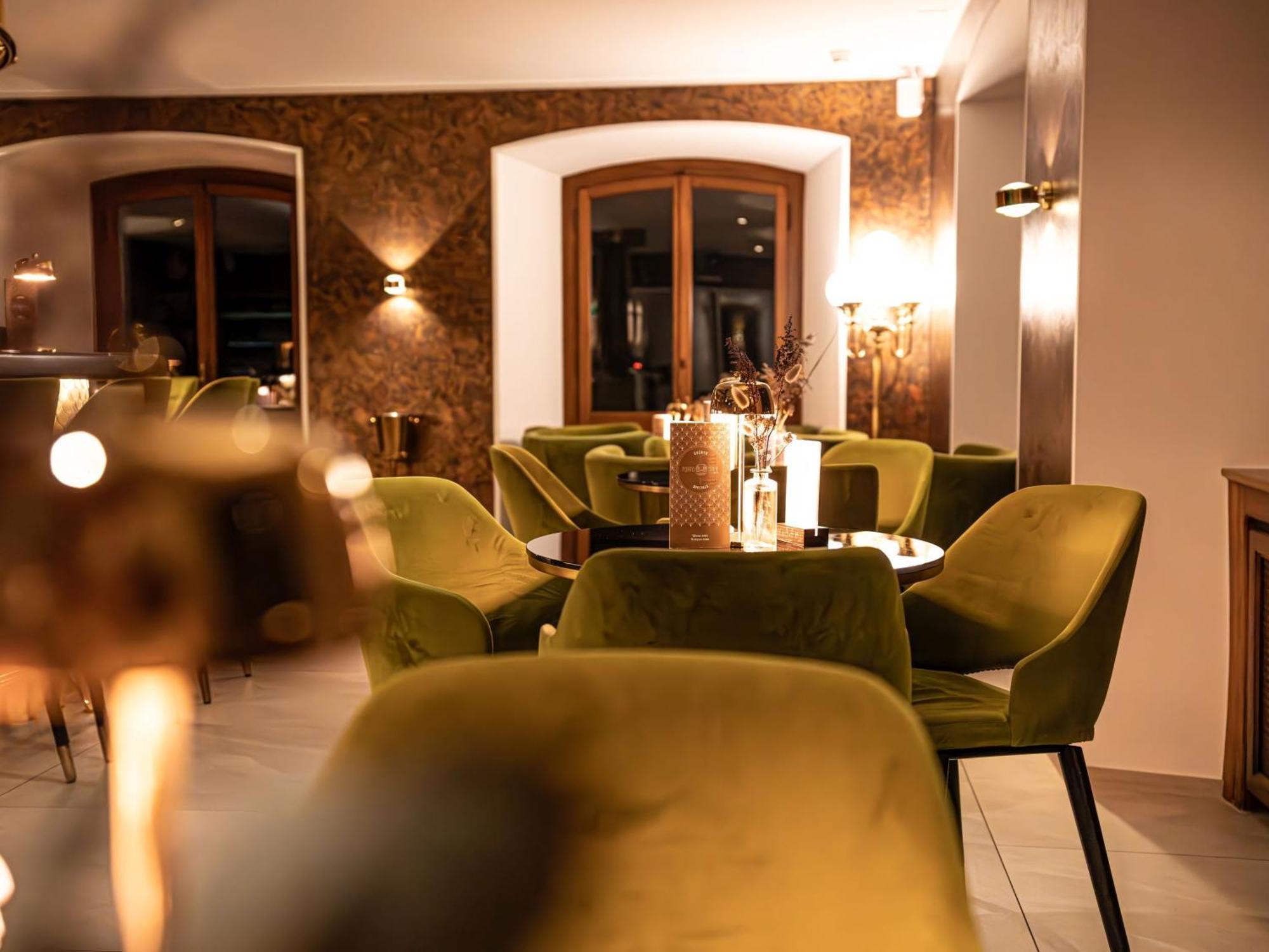 Hotel Porto Sofie Готтлибен Экстерьер фото