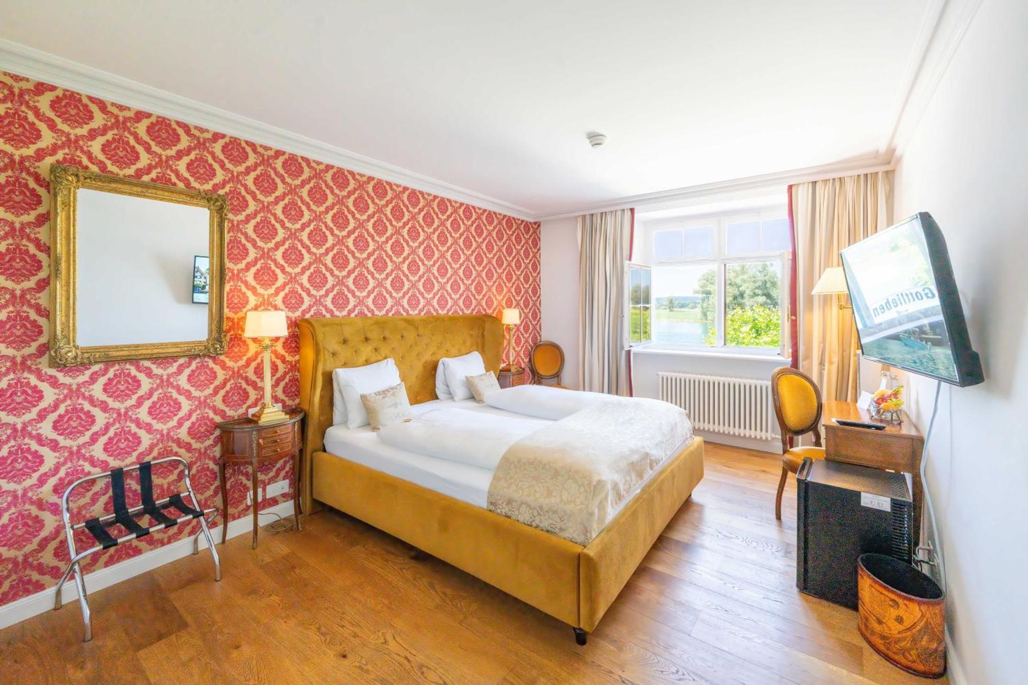 Hotel Porto Sofie Готтлибен Экстерьер фото