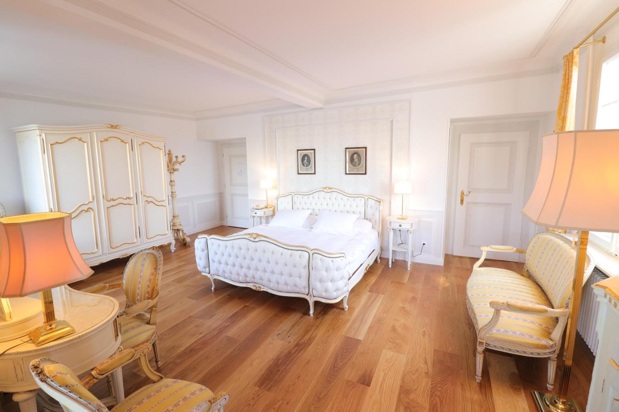 Hotel Porto Sofie Готтлибен Экстерьер фото